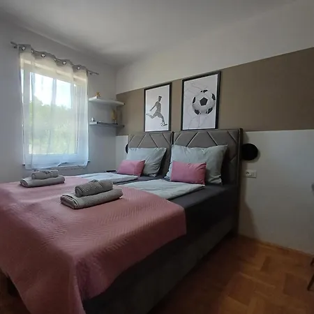 16 * Čižići