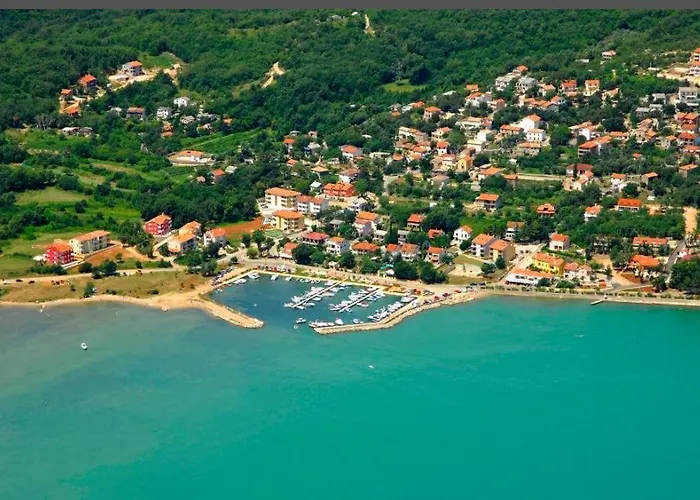 16 * Čižići