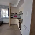 16 Čižići