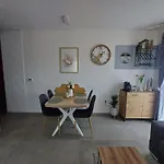 16 Čižići
