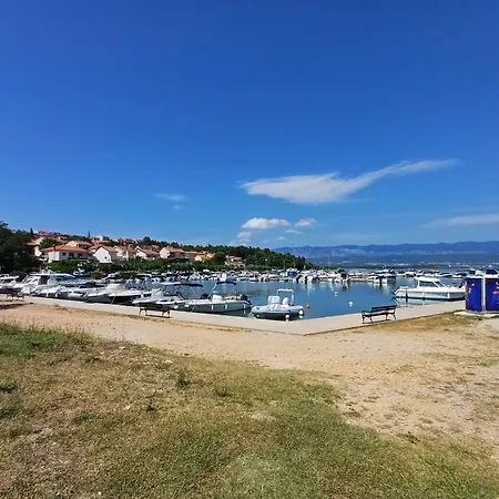 Apartman 16 Čižići